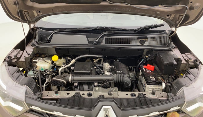 2023 Renault TRIBER RXT, Petrol, Manual, 28,302 km, Engine View