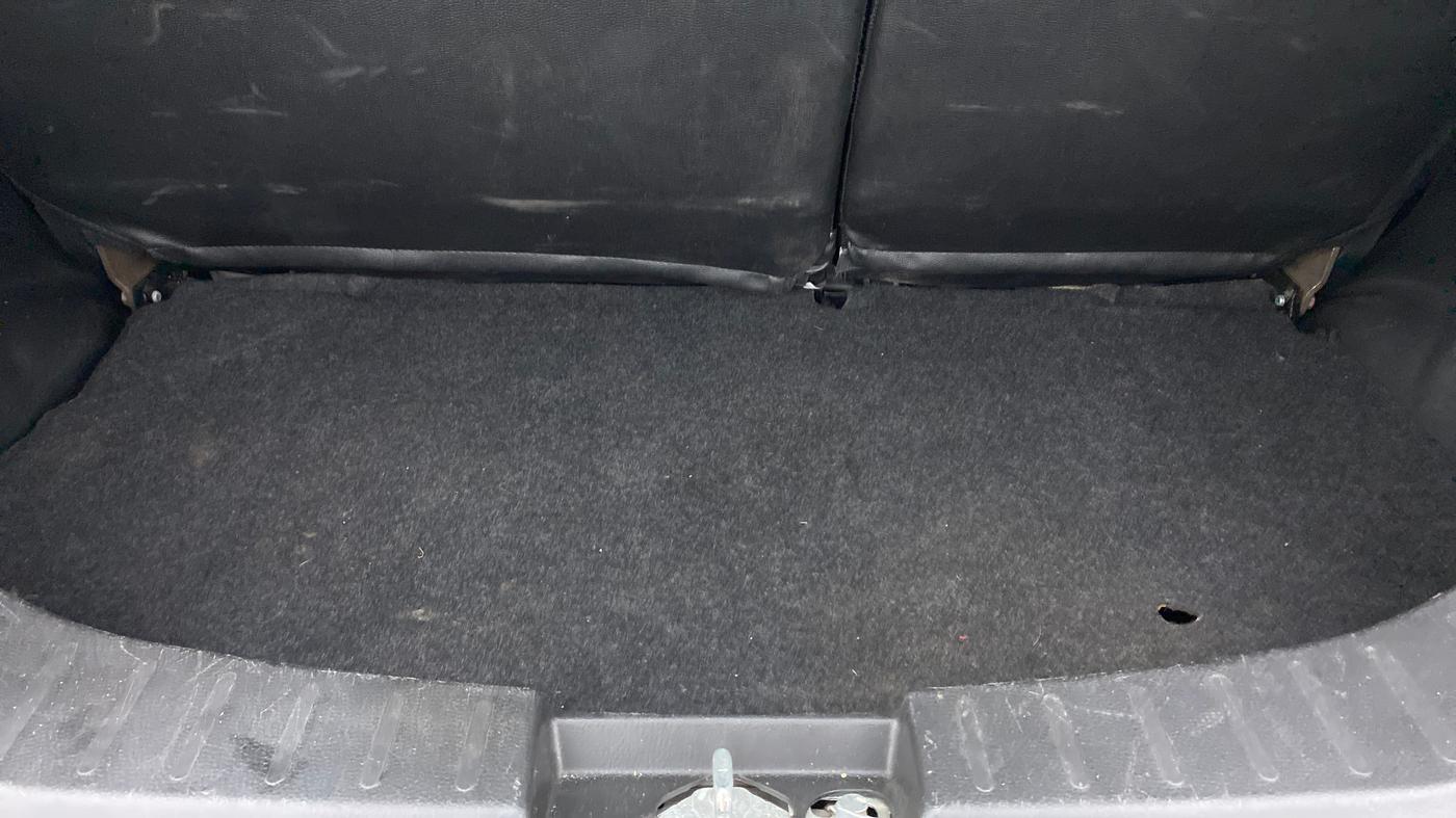 2015 Maruti Wagon R 1.0 VXI, Petrol, Manual, 36,536 km, Boot Inside