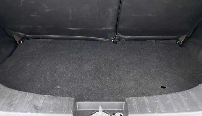 2015 Maruti Wagon R 1.0 VXI, Petrol, Manual, 36,536 km, Boot Inside