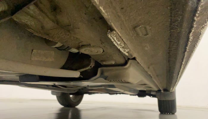 2018 Skoda Rapid STYLE 1.6 MPI AT, Petrol, Automatic, 22,085 km, Right Side Underbody