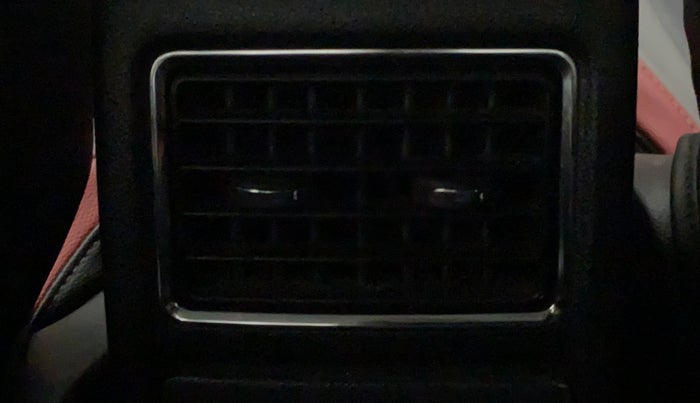 2018 Skoda Rapid STYLE 1.6 MPI AT, Petrol, Automatic, 22,085 km, Rear AC Vents