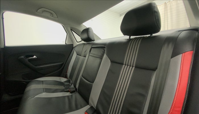 2018 Skoda Rapid STYLE 1.6 MPI AT, Petrol, Automatic, 22,085 km, Right Side Rear Door Cabin