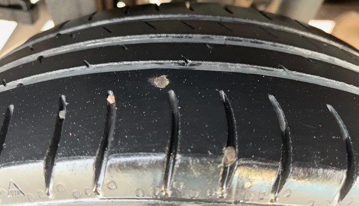 2015 Maruti Alto K10 VXI, Petrol, Manual, 72,904 km, Right Rear Tyre Tread