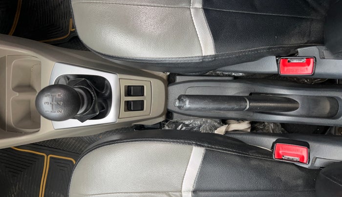 2015 Maruti Alto K10 VXI, Petrol, Manual, 72,904 km, Gear Lever