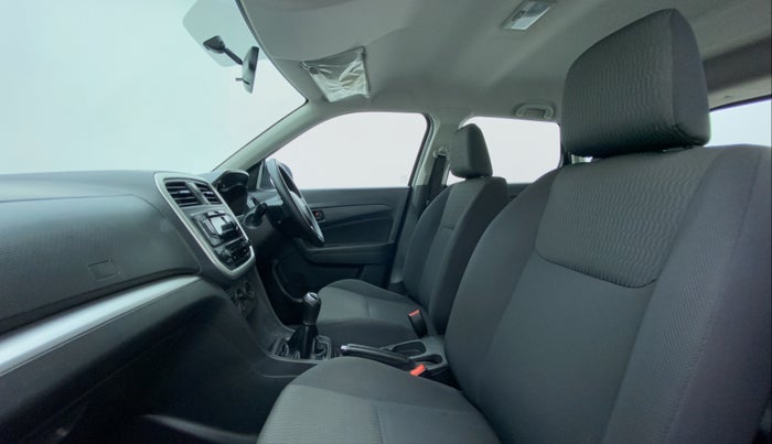 2016 Maruti Vitara Brezza VDI OPT, Diesel, Manual, Right Side Front Door Cabin