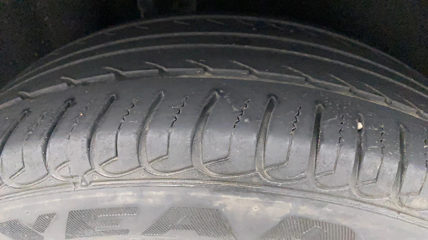 2018 Ford Ecosport TITANIUM 1.5L PETROL, Petrol, Manual, 32,112 km, Right Rear Tyre Tread