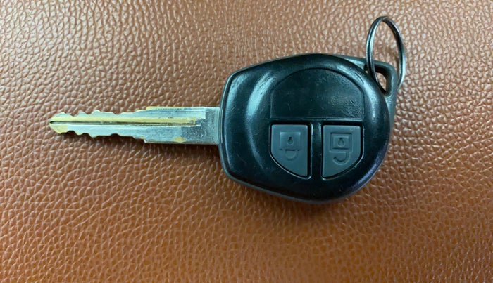 2016 Maruti Ertiga VDI SHVS, Diesel, Manual, 91,250 km, Key Close Up