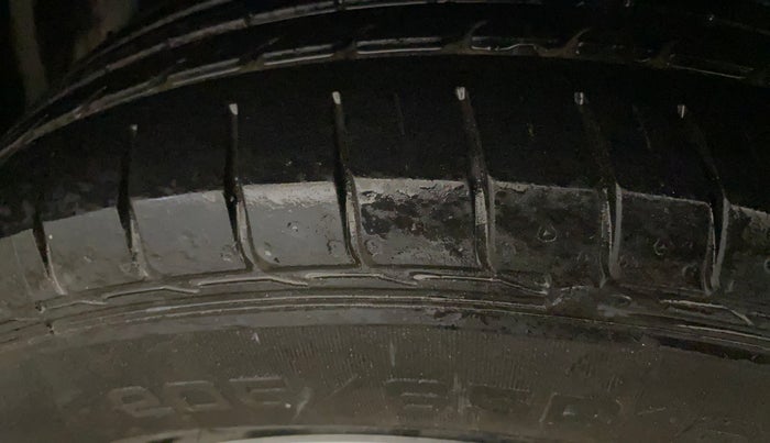 2021 KIA SELTOS HTE 1.5 DIESEL, Diesel, Manual, 31,442 km, Left Rear Tyre Tread