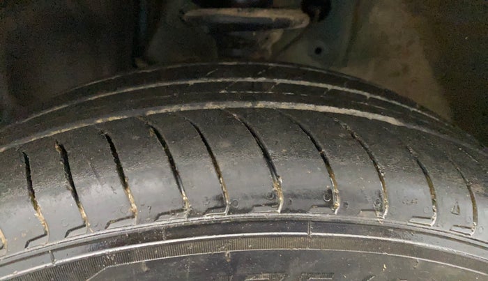 2019 Maruti IGNIS ALPHA 1.2, Petrol, Manual, 63,962 km, Left Front Tyre Tread
