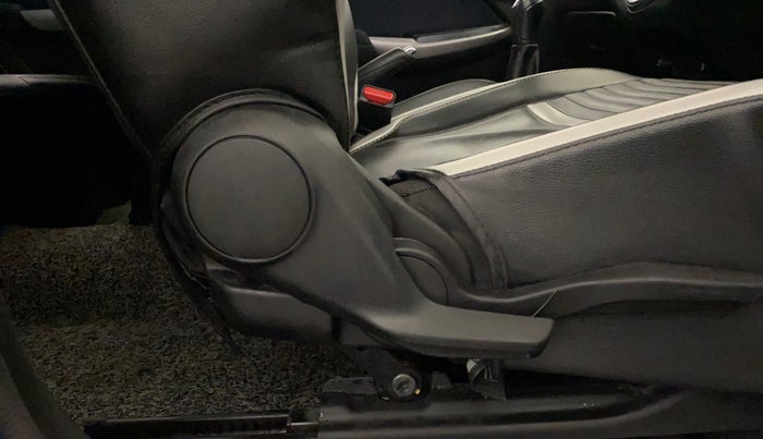 2021 Maruti Baleno ZETA PETROL 1.2, Petrol, Manual, 71,982 km, Driver Side Adjustment Panel