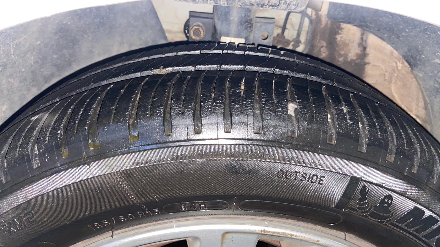 2016 Volkswagen Polo GT TSI AT, Petrol, Automatic, 61,343 km, Left Front Tyre Tread