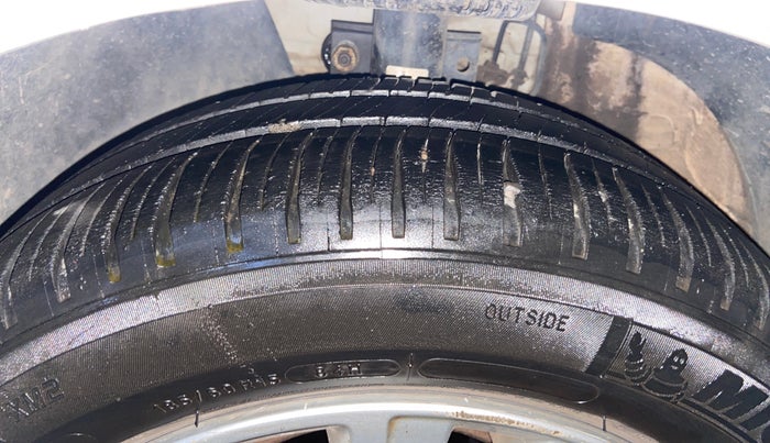 2016 Volkswagen Polo GT TSI AT, Petrol, Automatic, 61,343 km, Left Front Tyre Tread