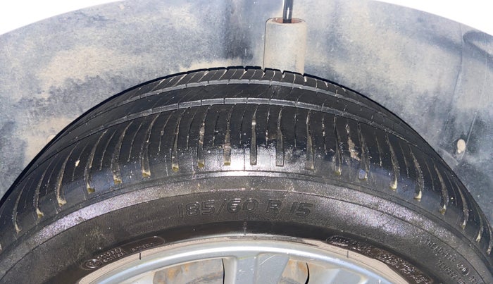 2016 Volkswagen Polo GT TSI AT, Petrol, Automatic, 61,343 km, Left Rear Tyre Tread