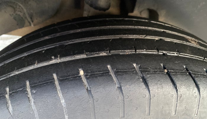 2022 Hyundai Creta S IMT 1.5 PETROL, Petrol, Manual, 51,203 km, Right Rear Tyre Tread