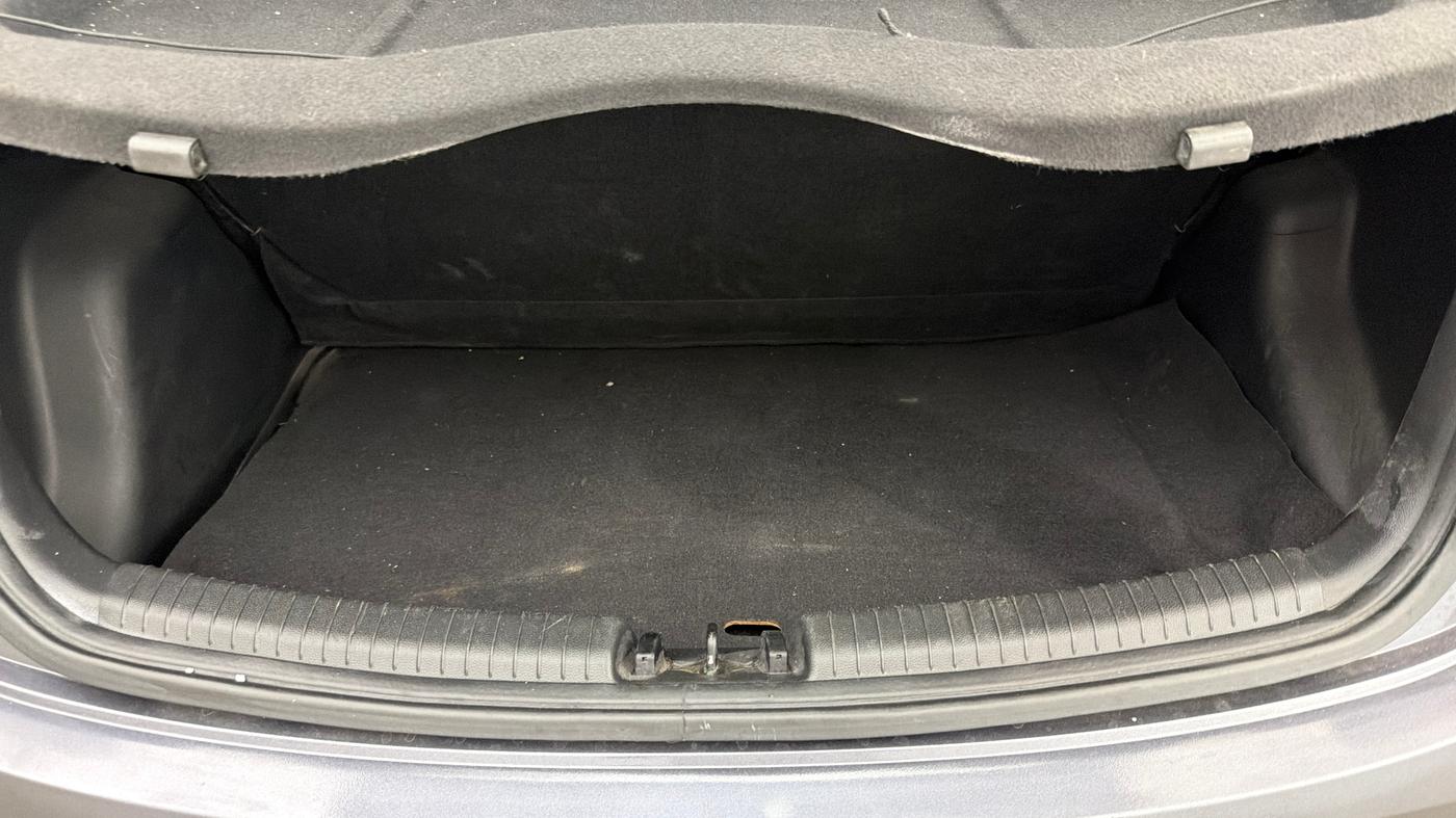 2018 Hyundai Grand i10 SPORTZ 1.2 KAPPA VTVT, Petrol, Manual, 62,704 km, Boot Inside