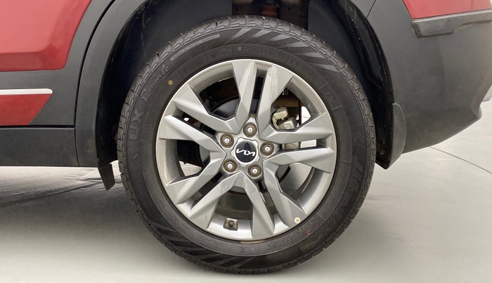 2022 KIA SELTOS HTX+ MT 1.5 DIESEL, Diesel, Manual, 8,095 km, Left Rear Wheel