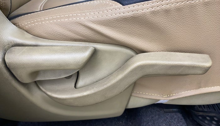 2014 Honda Amaze 1.2L I-VTEC S, Petrol, Manual, 53,943 km, Driver Side Adjustment Panel