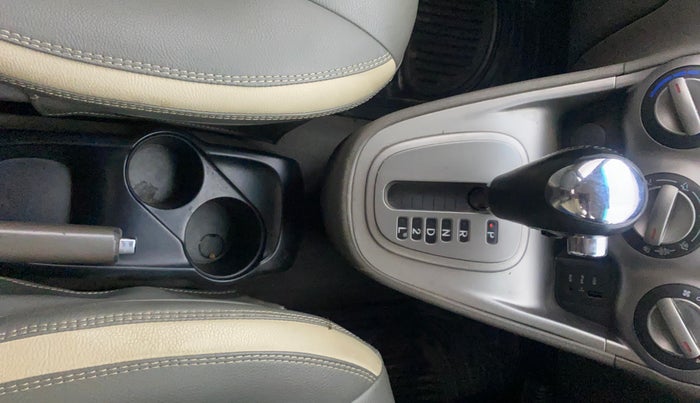 2012 Hyundai i10 ASTA 1.2 AT SUNROOF, Petrol, Automatic, 67,920 km, Gear Lever