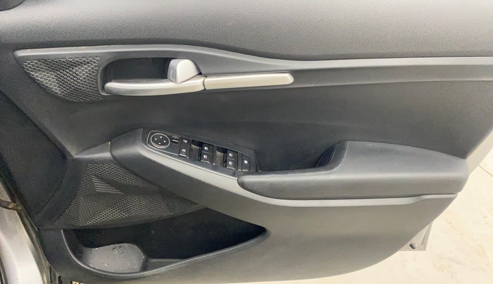 2020 KIA SELTOS HTK 1.5 PETROL, Petrol, Manual, 98,241 km, Driver Side Door Panels Control