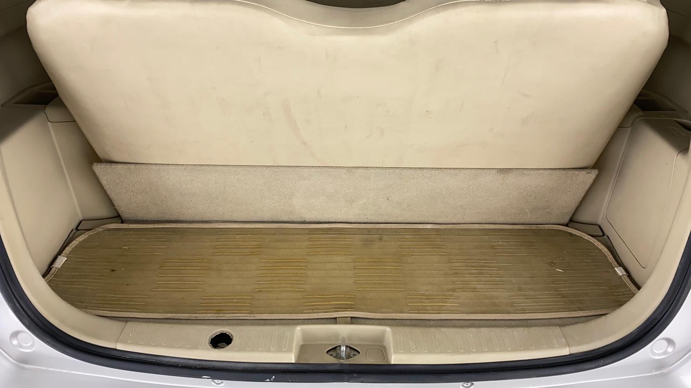 2013 Maruti Ertiga VXI, Petrol, Manual, 44,603 km, Boot Inside