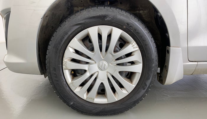 2013 Maruti Ertiga VXI, Petrol, Manual, 44,603 km, Left Front Wheel