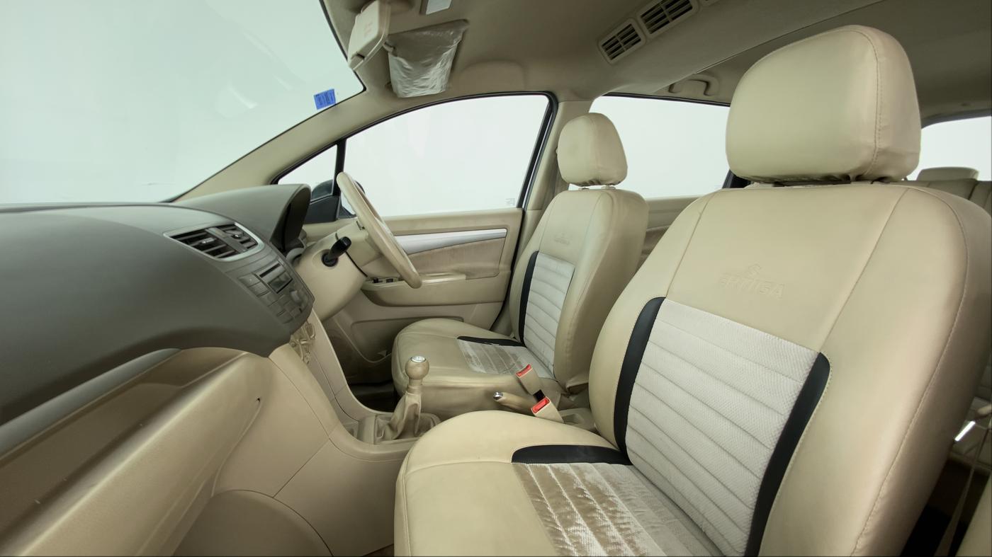 2013 Maruti Ertiga VXI, Petrol, Manual, 44,603 km, Right Side Front Door Cabin