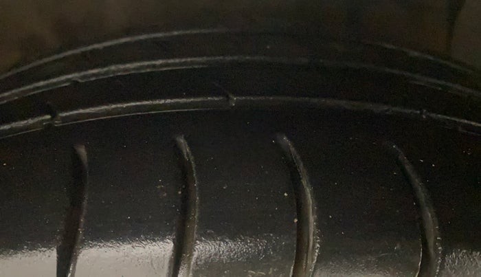 2019 Hyundai GRAND I10 NIOS SPORTZ AMT 1.2 KAPPA VTVT, Petrol, Automatic, 55,343 km, Right Front Tyre Tread