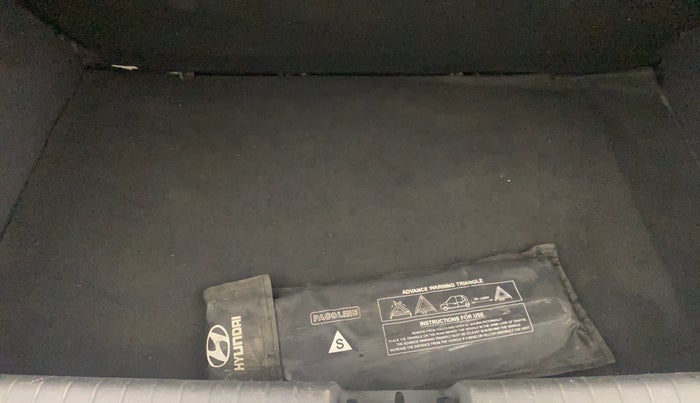 2019 Hyundai GRAND I10 NIOS SPORTZ AMT 1.2 KAPPA VTVT, Petrol, Automatic, 55,343 km, Boot Inside