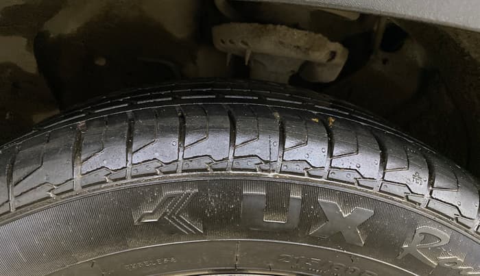 2024 KIA SELTOS HTX Plus 1.5 Diesel MT, Diesel, Manual, 5,756 km, Left Front Tyre Tread