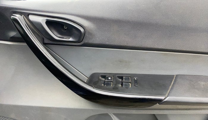 2019 Tata TIGOR XMA PETROL, Petrol, Automatic, 44,240 km, Driver Side Door Panels Control
