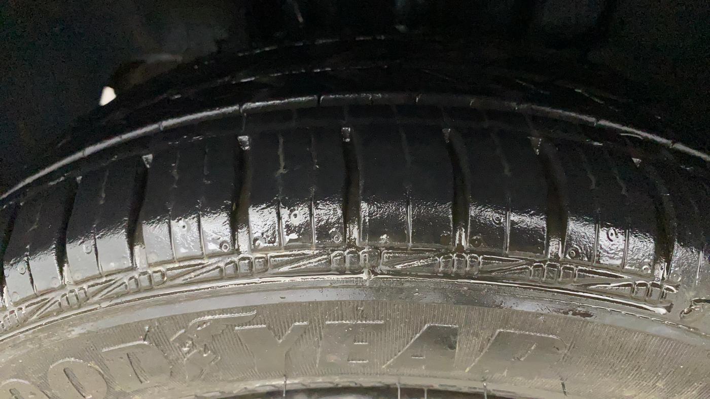 2019 Tata TIGOR XMA PETROL, Petrol, Automatic, 44,339 km, Left Front Tyre Tread