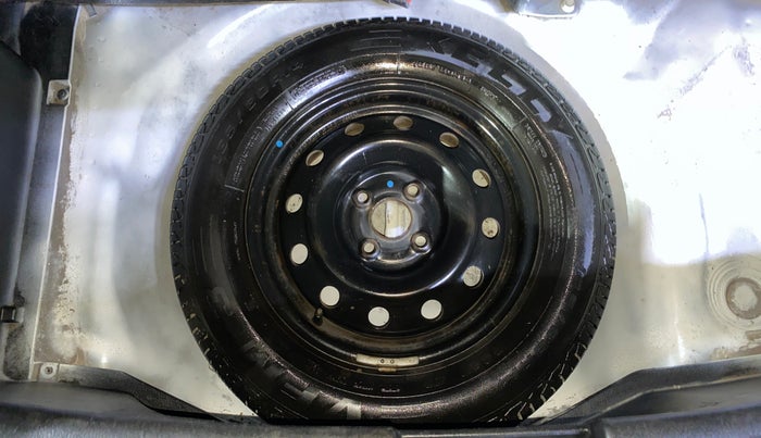 2016 Maruti Swift VXI, Petrol, Manual, 95,146 km, Spare Tyre