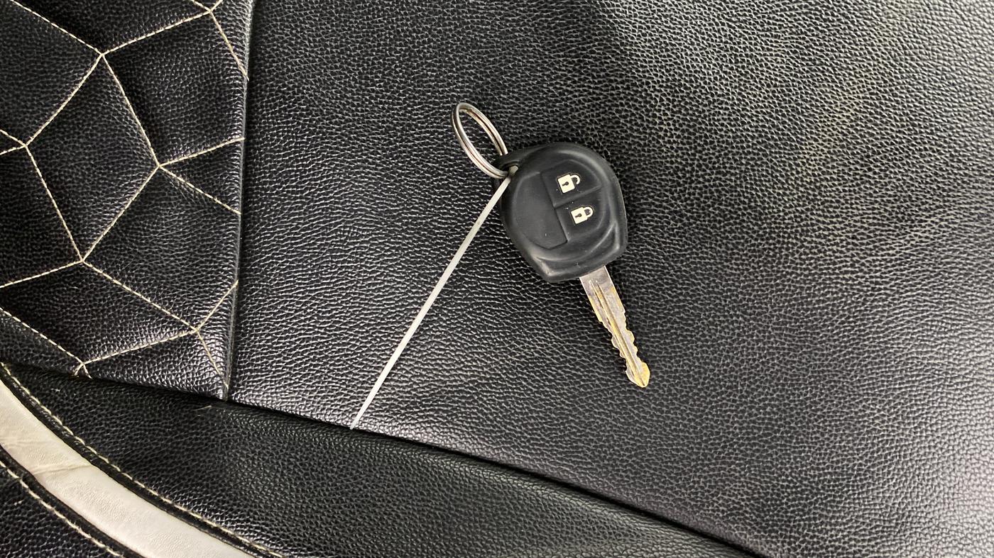 2018 Maruti Baleno DELTA PETROL 1.2, Petrol, Manual, 97,469 km, Key Close Up