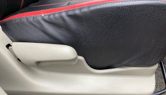 2016 Maruti Celerio VXI AMT (O), Petrol, Automatic, 48,477 km, Driver Side Adjustment Panel