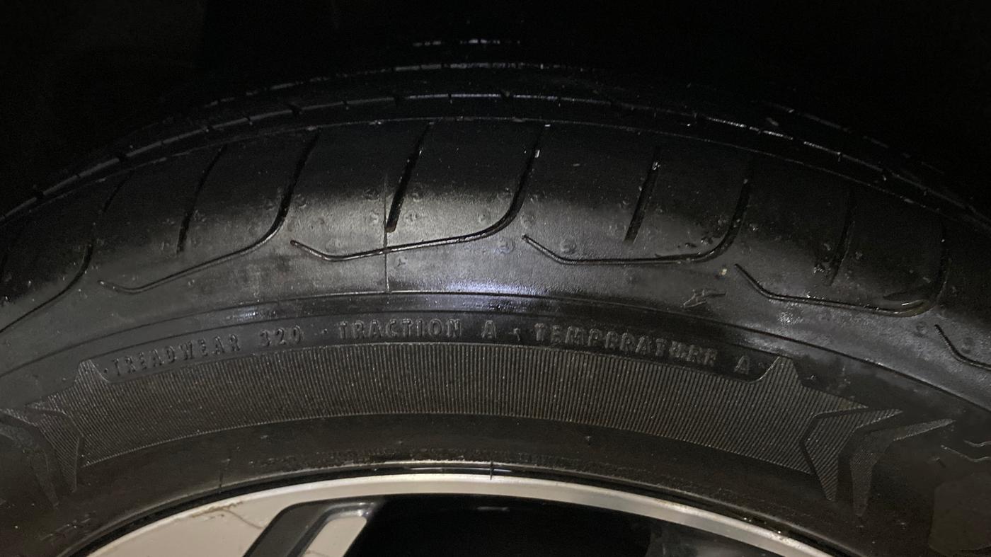 2018 Hyundai Creta SX (O) 1.6 PETROL, Petrol, Manual, 1,09,667 km, Right Rear Tyre Tread