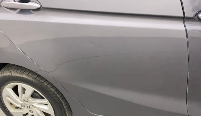 2017 Honda Jazz 1.2L I-VTEC V AT, Petrol, Automatic, 79,761 km, Right rear door - Minor scratches