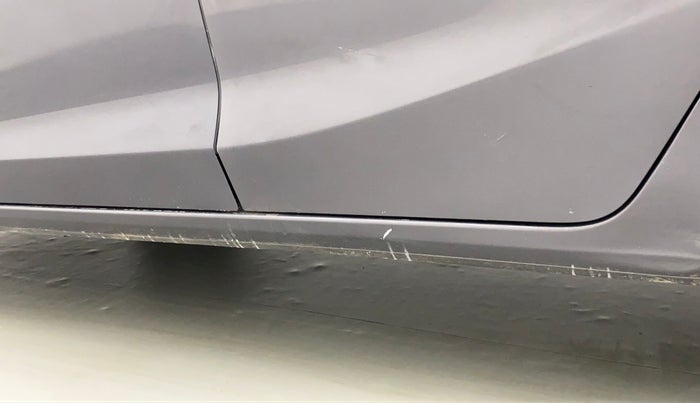 2017 Honda Jazz 1.2L I-VTEC V AT, Petrol, Automatic, 79,761 km, Left running board - Slightly dented