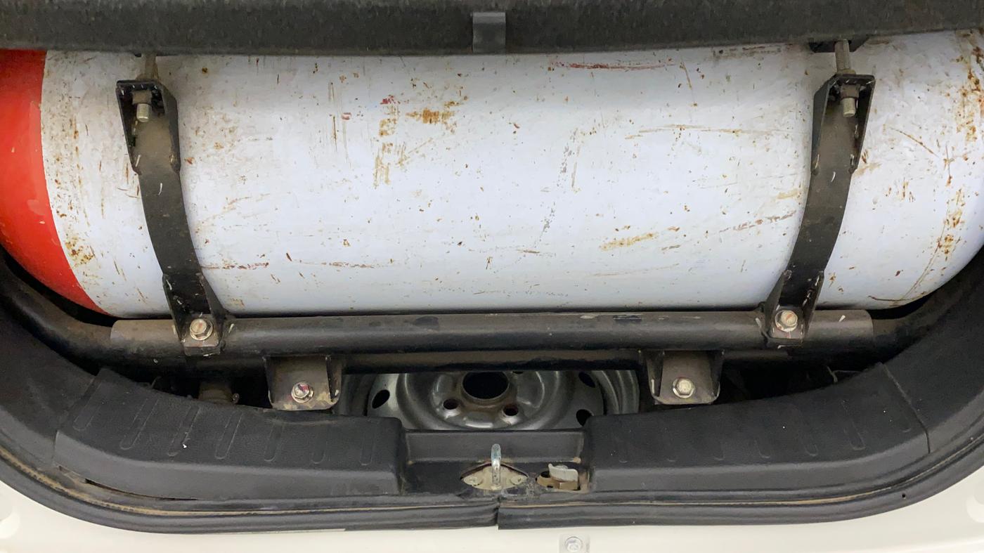 2015 Maruti Wagon R 1.0 LXI CNG, CNG, Manual, 84,850 km, Boot Inside