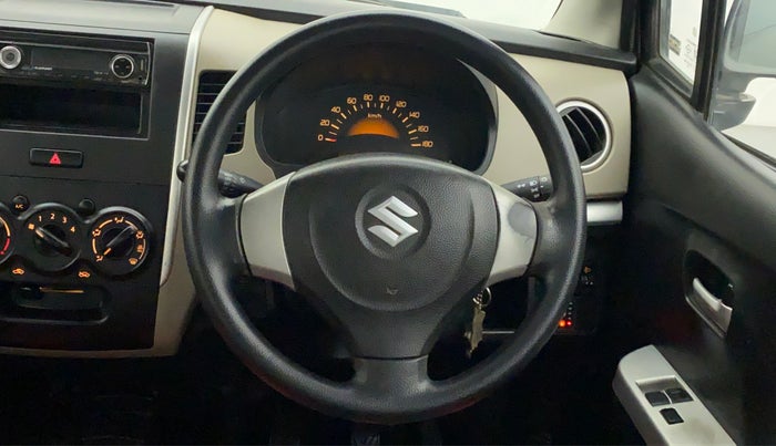 2015 Maruti Wagon R 1.0 LXI CNG, CNG, Manual, 84,850 km, Steering Wheel Close Up