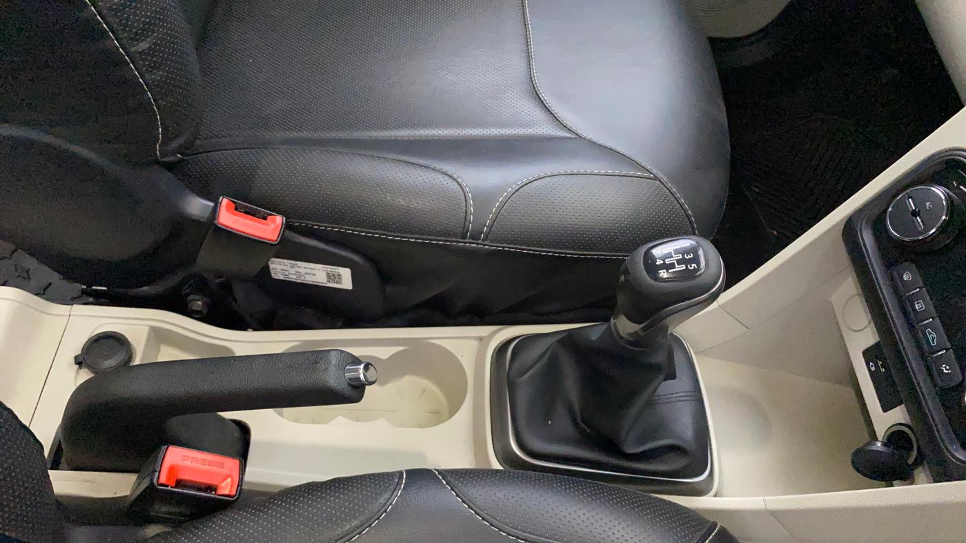 2022 Tata TIGOR XZ PLUS PETROL, Petrol, Manual, 24,977 km, Gear Lever