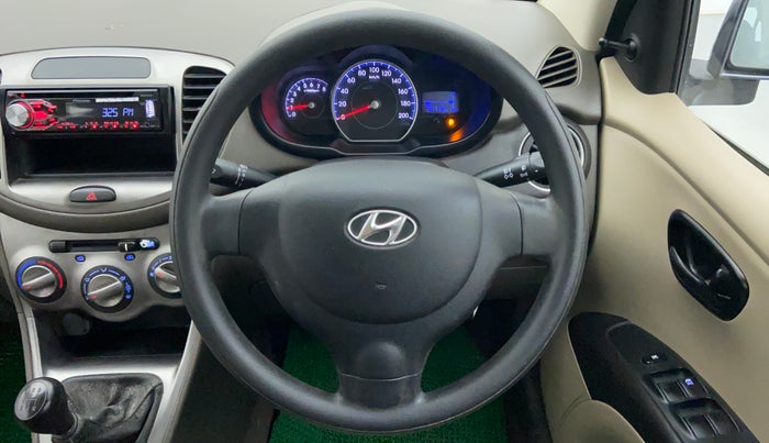 2015 Hyundai i10 MAGNA 1.1 IRDE2, Petrol, Manual, 25,028 km, Steering Wheel Close Up