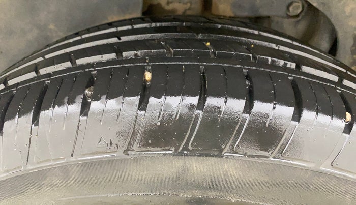 2021 Tata Harrier XZA 2.0L, Diesel, Automatic, 52,858 km, Right Rear Tyre Tread