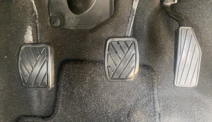 2022 Maruti IGNIS SIGMA 1.2, Petrol, Manual, 46,564 km, Pedals