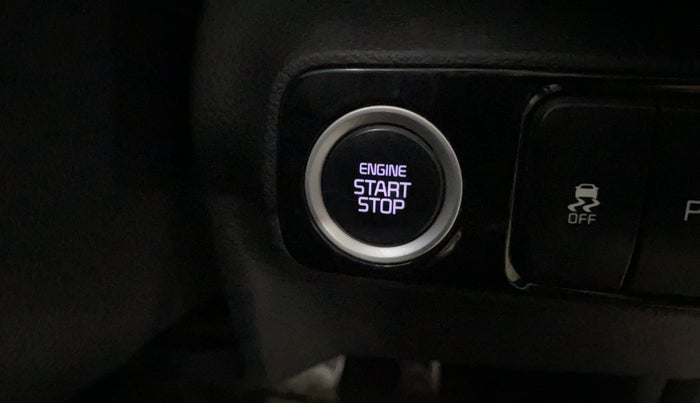 2021 KIA SONET GTX PLUS 1.5 AT, Diesel, Automatic, 39,245 km, Keyless Start/ Stop Button