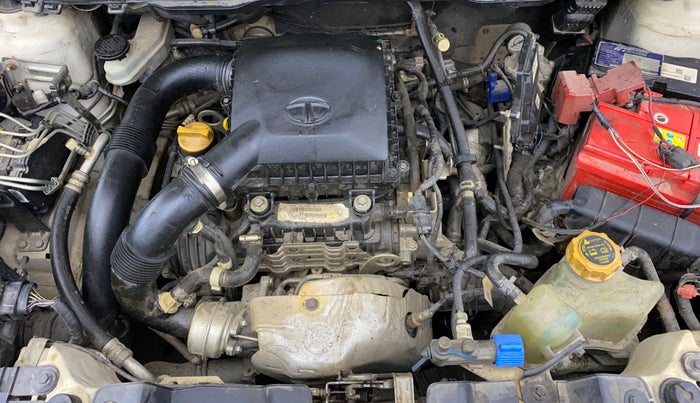 2022 Tata NEXON XE PETROL, CNG, Manual, 75,986 km, Engine View