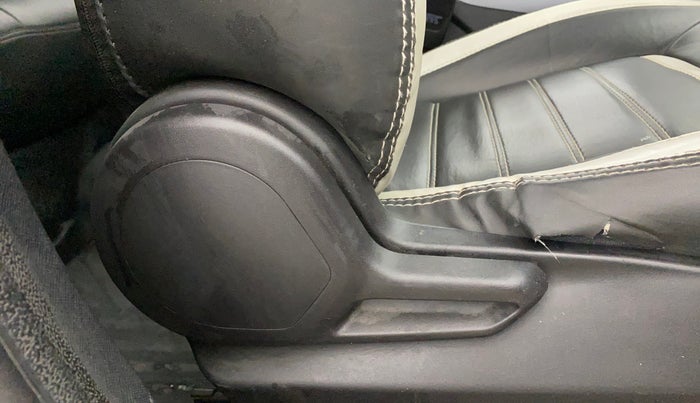 2022 Tata NEXON XE PETROL, CNG, Manual, 75,986 km, Driver Side Adjustment Panel