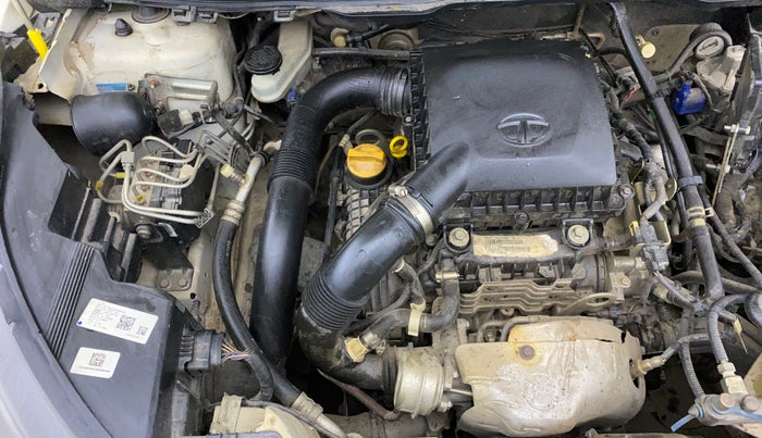 2022 Tata NEXON XE PETROL, CNG, Manual, 75,986 km, Engine View - Right