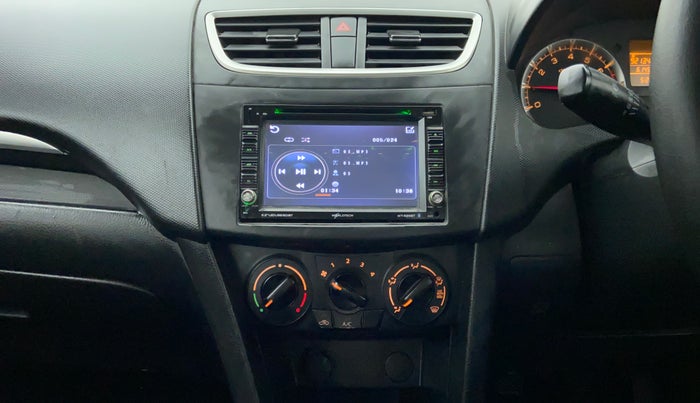 2014 Maruti Swift VXI D, Petrol, Manual, 61,811 km, Air Conditioner