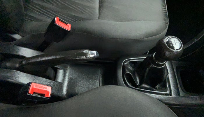2014 Maruti Swift VXI D, Petrol, Manual, 61,811 km, Gear Lever