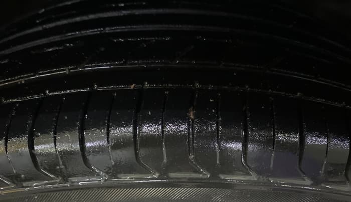 2020 Hyundai VENUE S 1.2, Petrol, Manual, 66,877 km, Right Front Tyre Tread